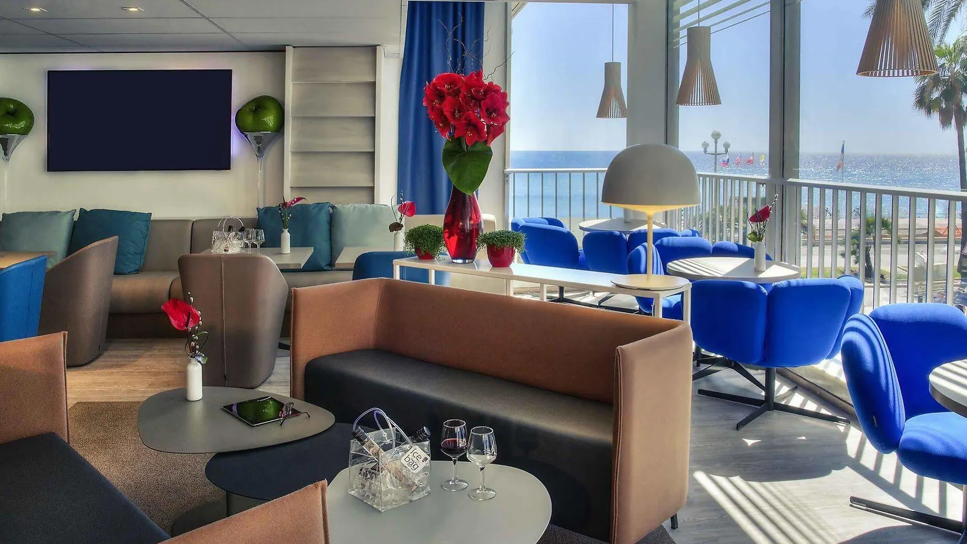 Mercure Nice Promenade Des Anglais 4*,